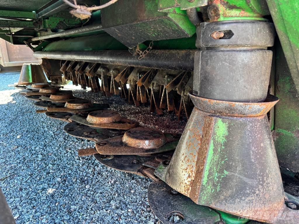 John Deere 131 Slåmaskiner