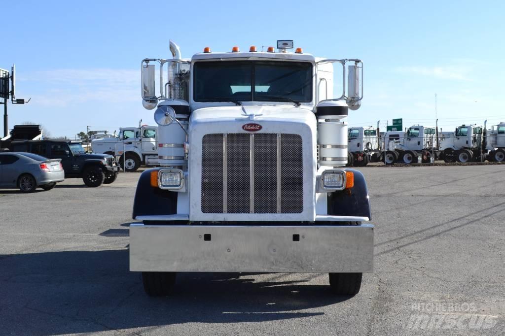 Peterbilt 367 Trekkvogner