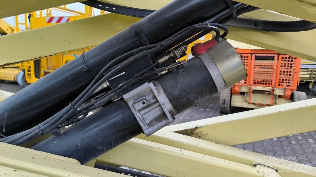 JLG 3246 ES Sakselifter