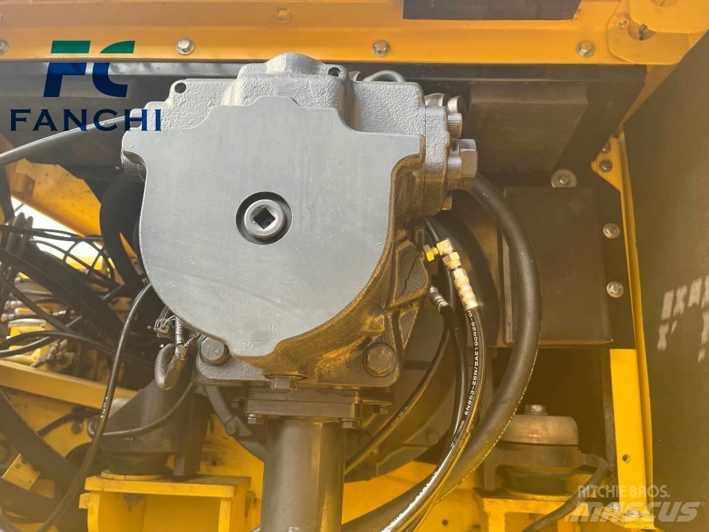 Komatsu PC 450-8 Beltegraver