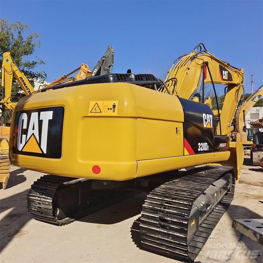 CAT 320D Beltegraver