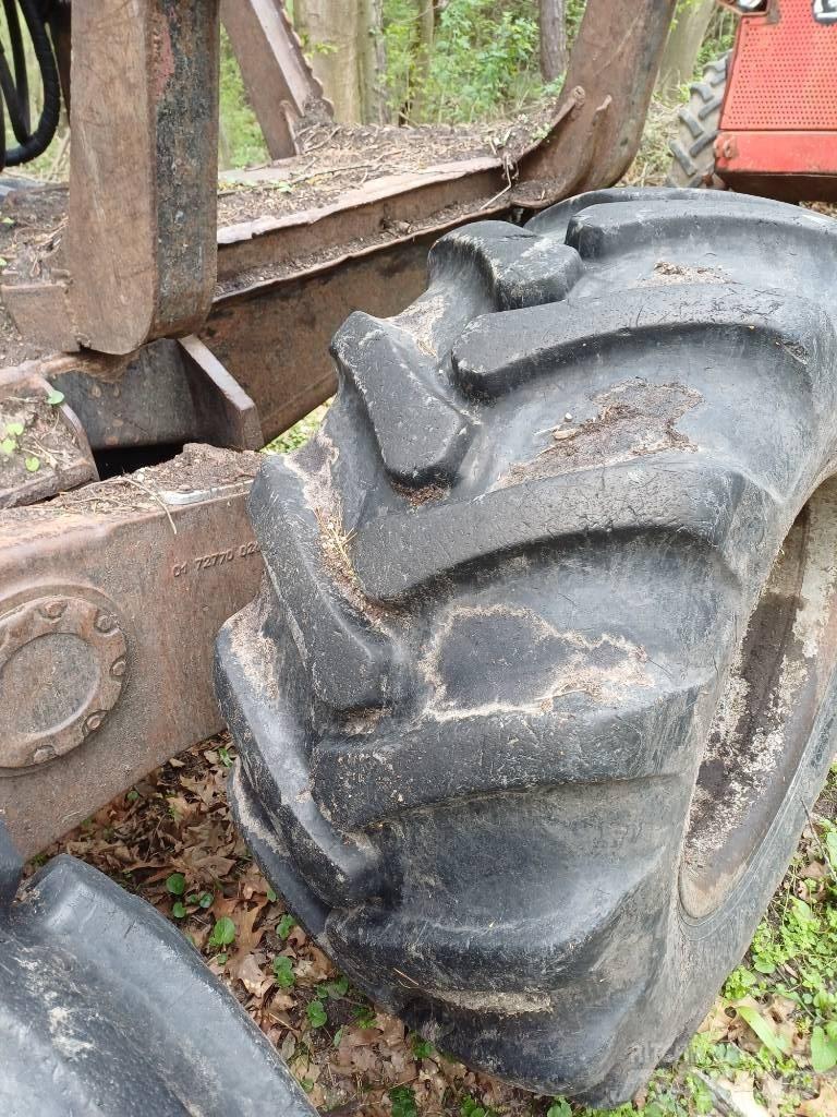 Valmet 840.2 Lassbærere