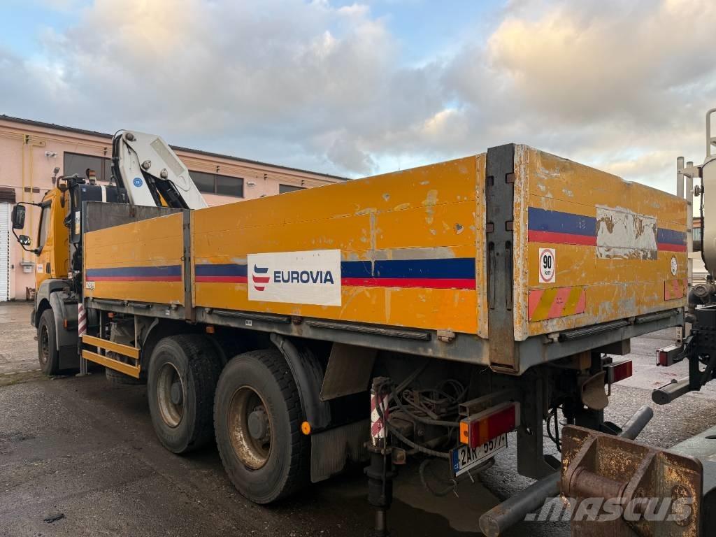 Renault Kerax 370.34 Kranbil