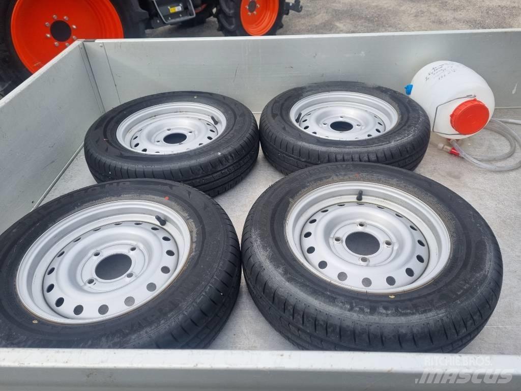 Mega Worker Pickup/planbiler