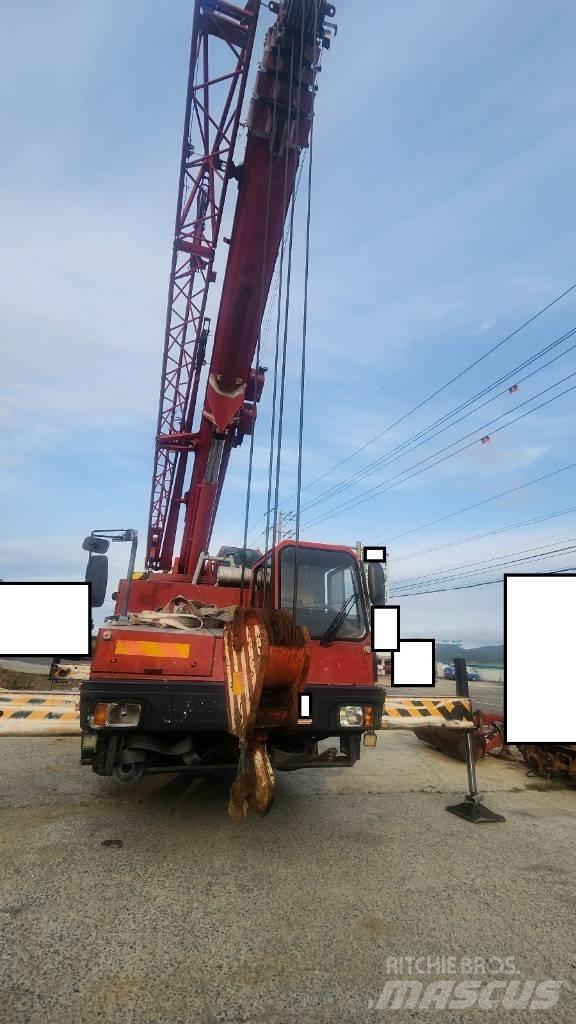 Liebherr LTM 1055-1 Allterreng kraner