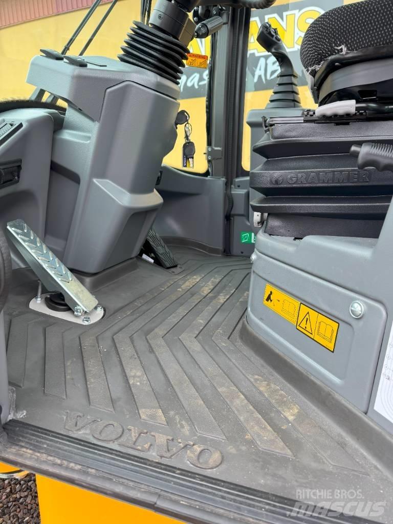 Volvo L 30 HS Hjullastere