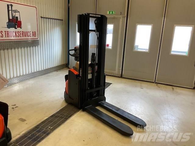 Toyota SWE 120 L Ledestablere