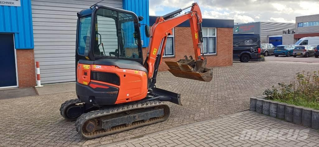 Kubota U 27-4 Minigravere <7t