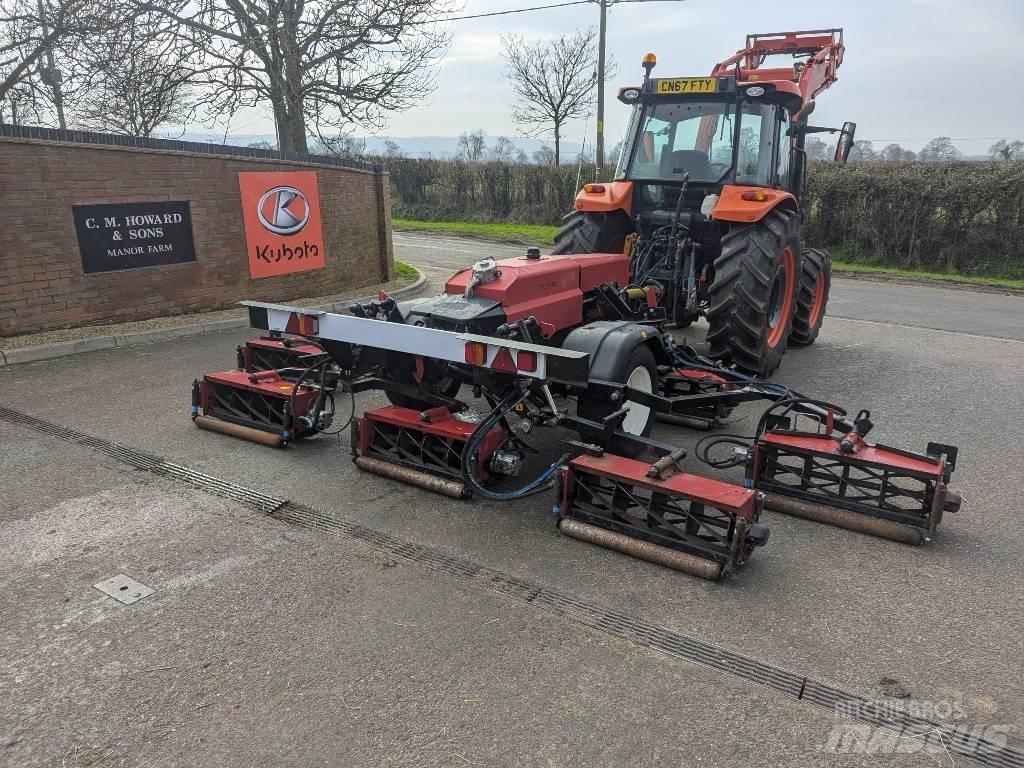 Toro TM7490 Faste og slepe klippere