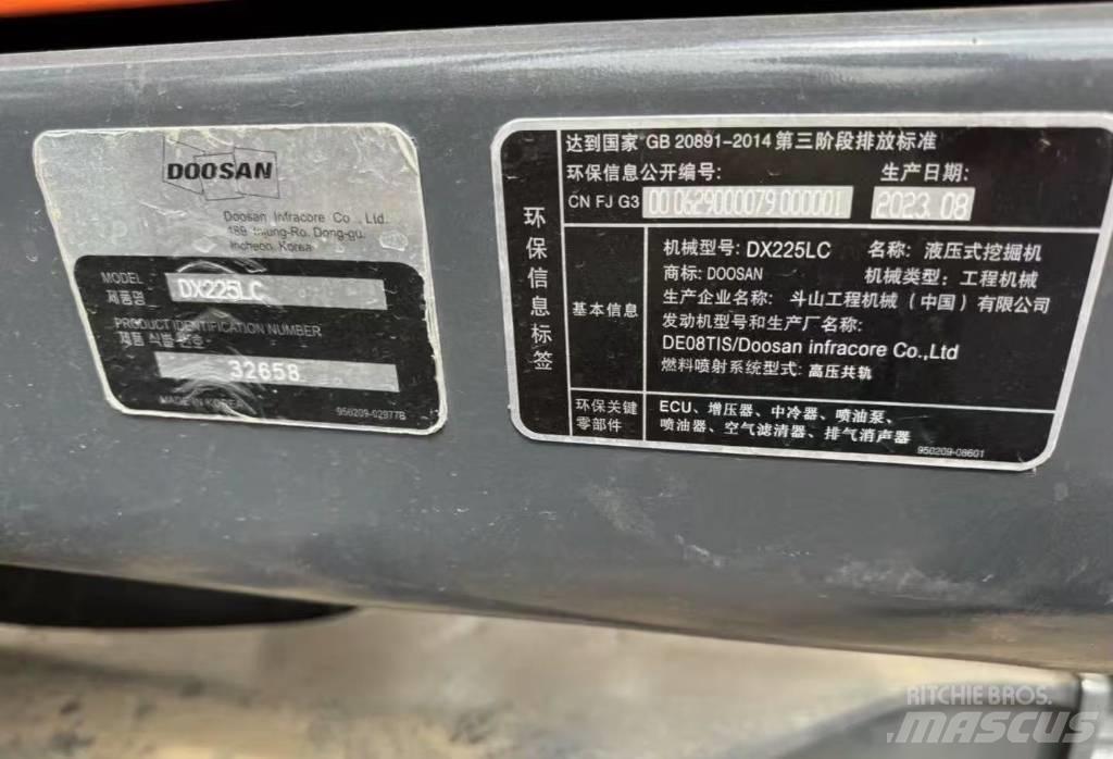 Doosan DX 225 Beltegraver