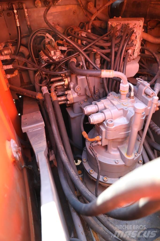 Hitachi ZX 200 LC-6 Beltegraver