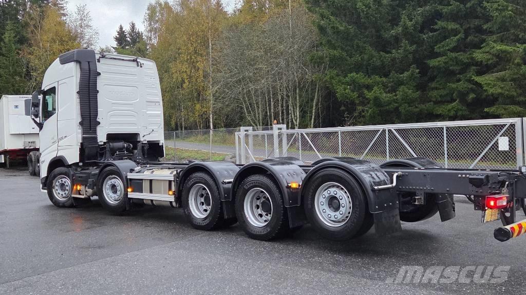 Volvo FH500 10X4 Chassis