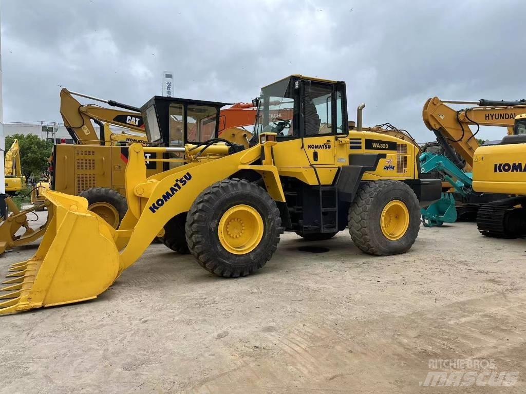 Komatsu WA 320-5 Hjullastere