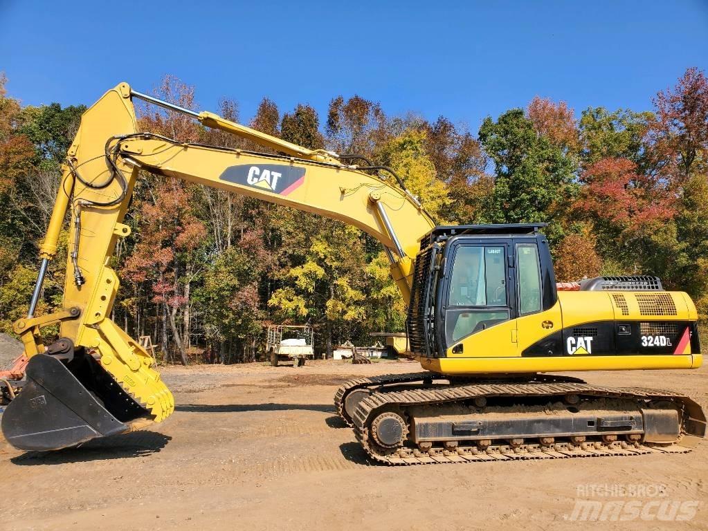 CAT 324D LC Beltegraver