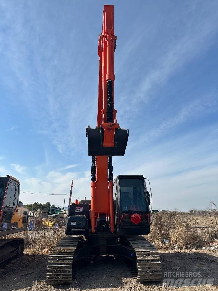 Hitachi ZX 200 Beltegraver