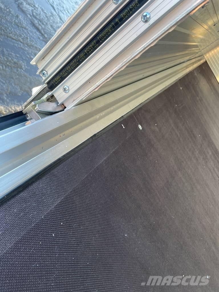 Volvo FM 330 Skapbiler