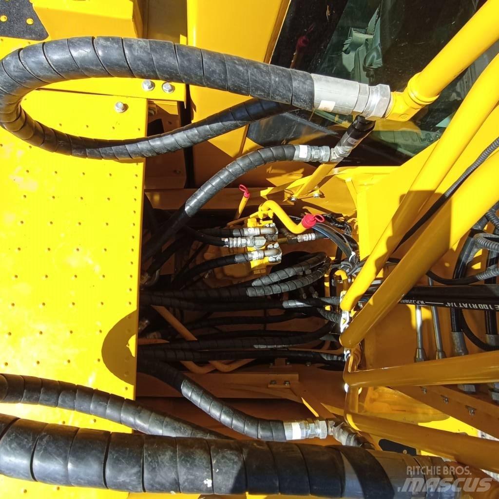 Komatsu PC 200-8N1 Beltegraver