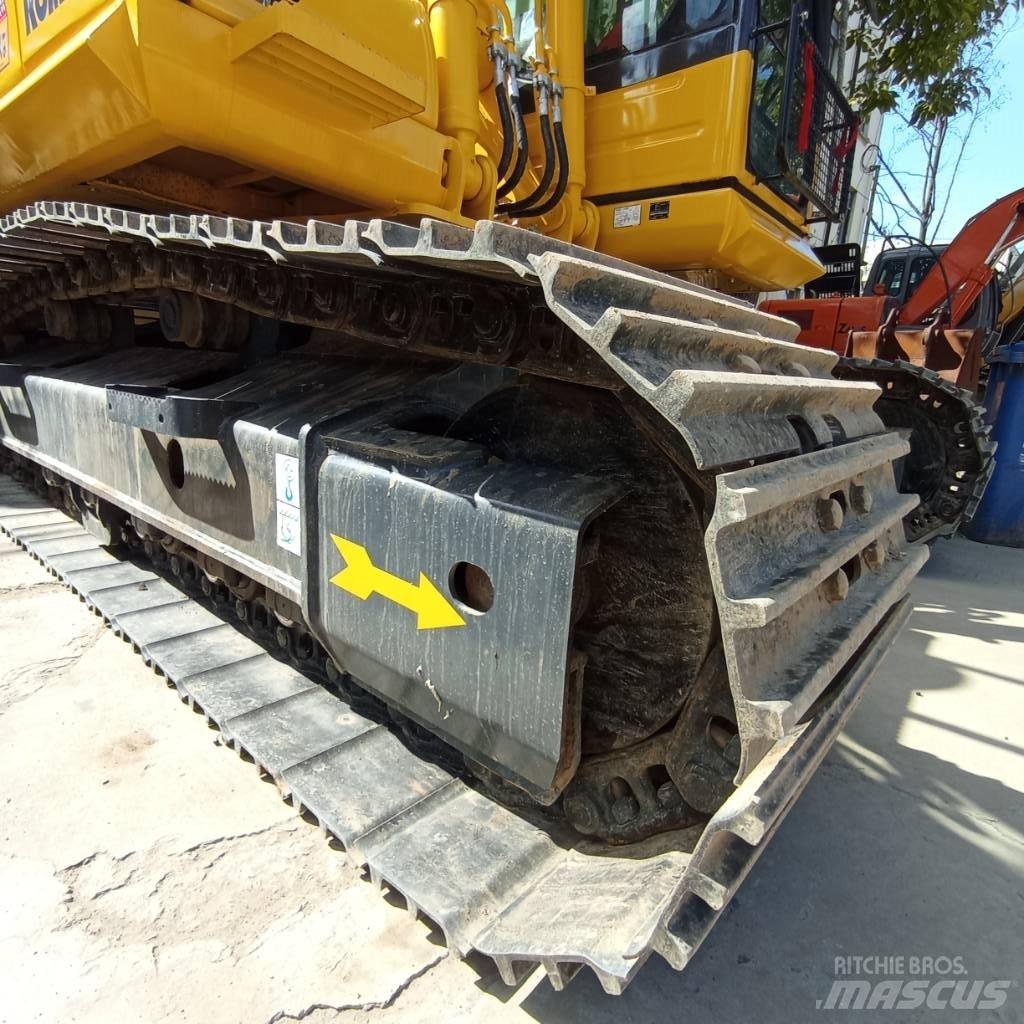 Komatsu PC 200-8N1 Beltegraver