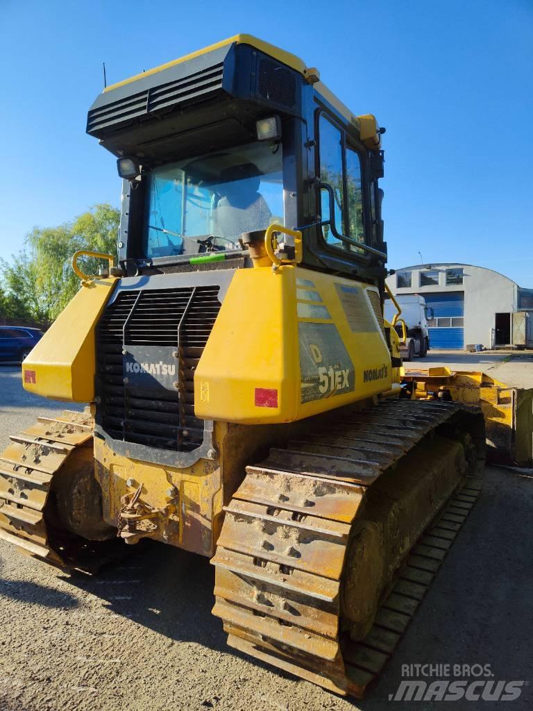 Komatsu D 51 Dozere Beltegående