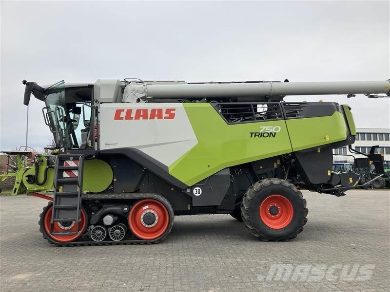 CLAAS TRION 750 TT Skurtreskere