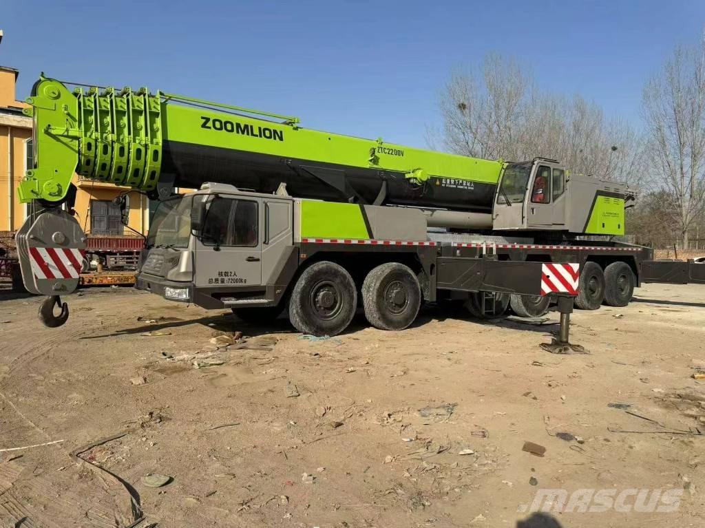 Zoomlion 220 Ton Allterreng kraner