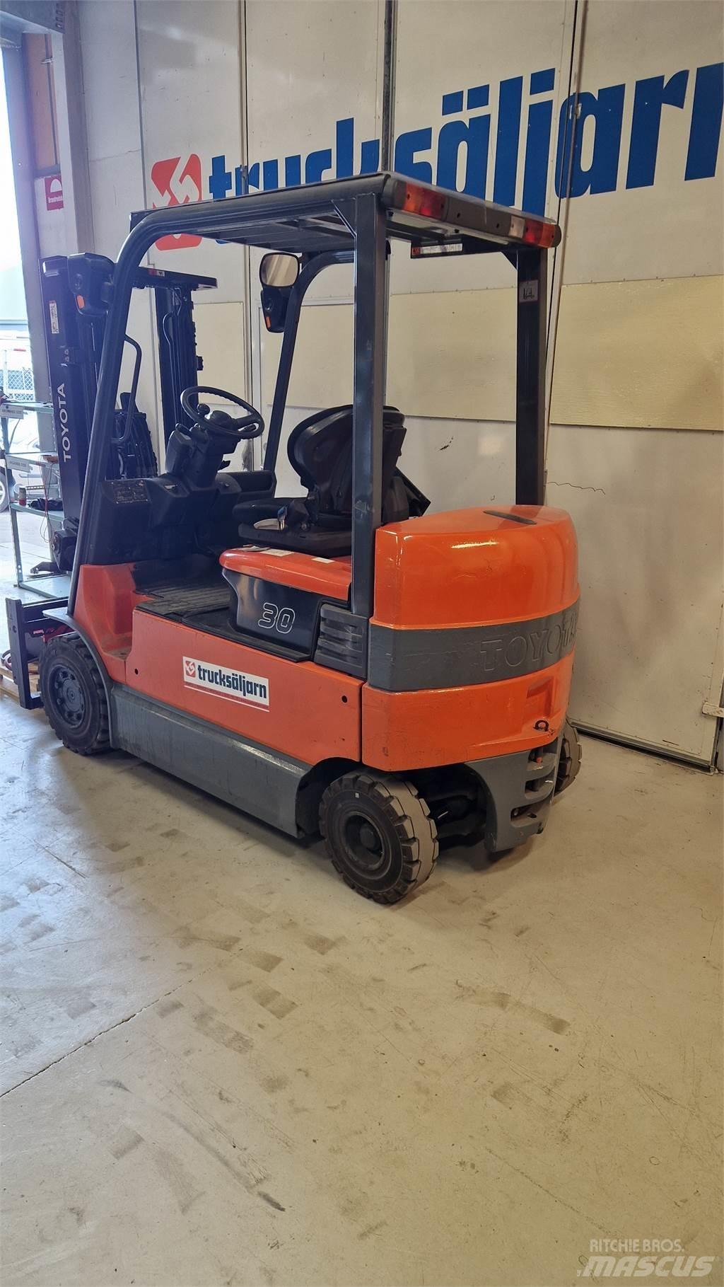 Toyota 7FBMF30 Elektriske trucker