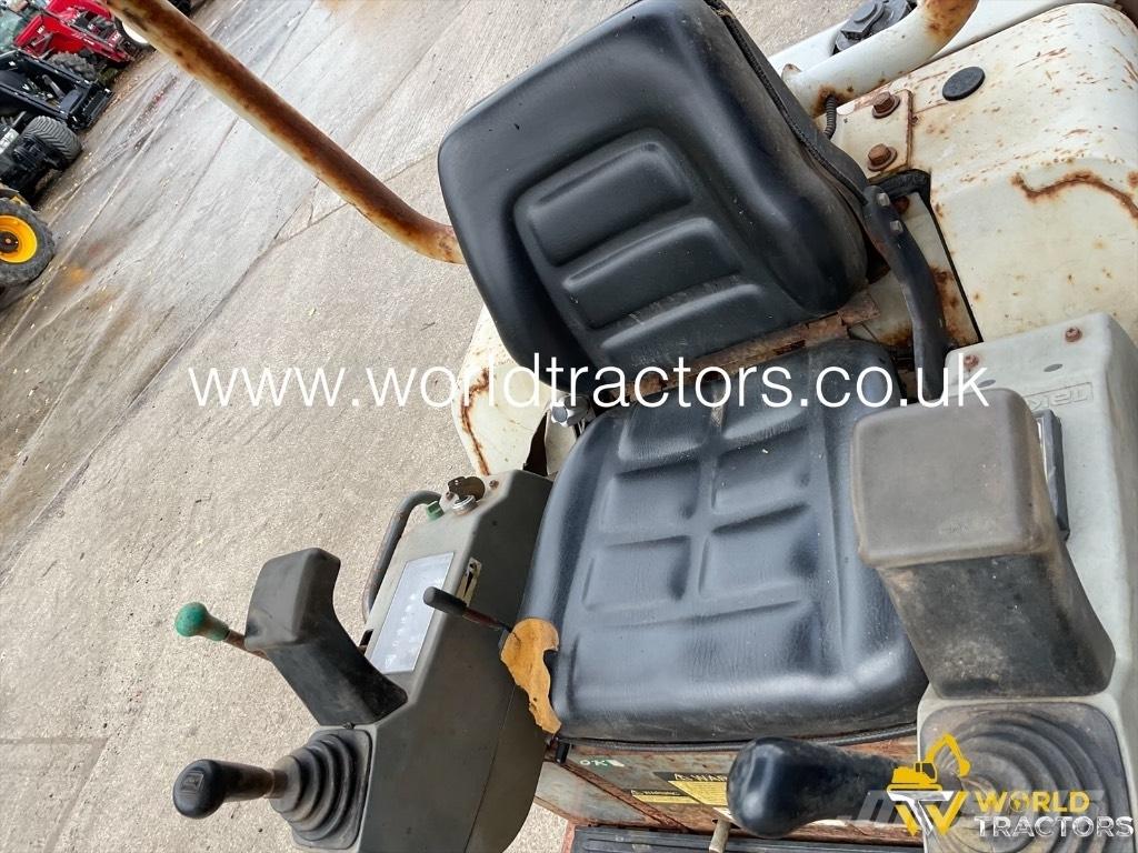 Takeuchi TB 016 Minigravere <7t