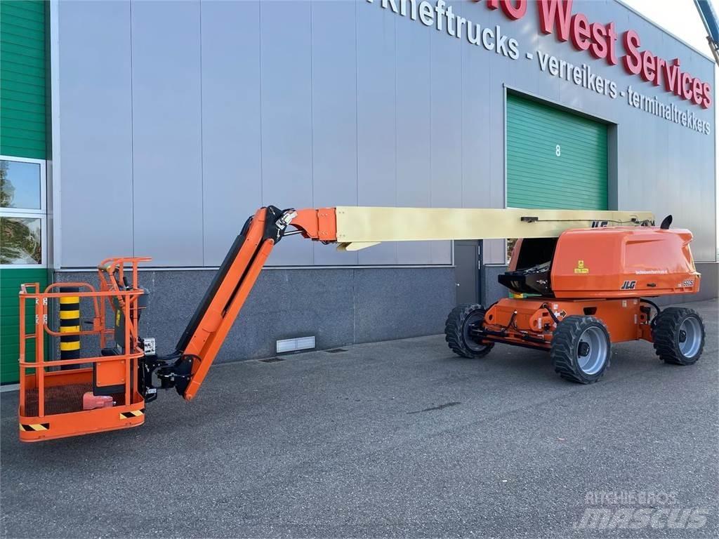 JLG 660SJ Teleskop bomlifter