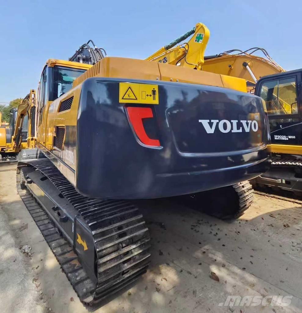 Volvo EC 250 D L Beltegraver