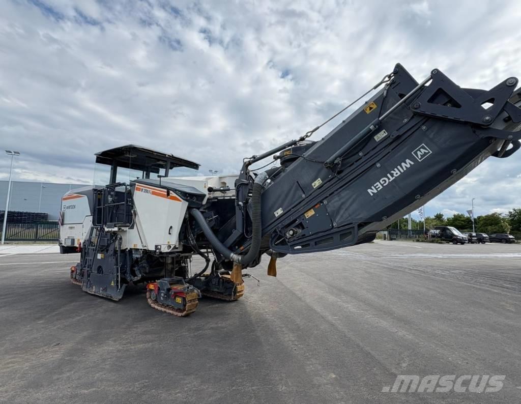 Wirtgen W 200 Fi Asfalt-kaldfresere