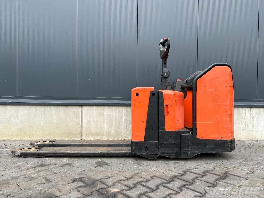 BT LPE200/8 Ledestablere