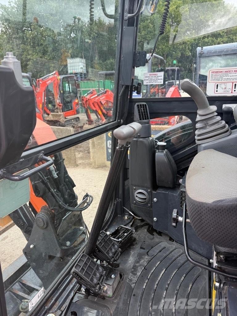 Hitachi ZX 26 U-6 CR Minigravere <7t