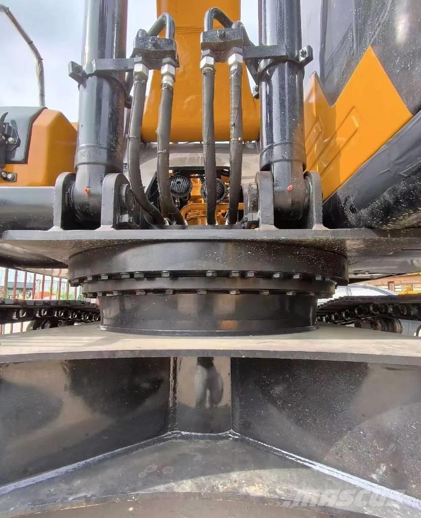 Sany SY 215 Beltegraver