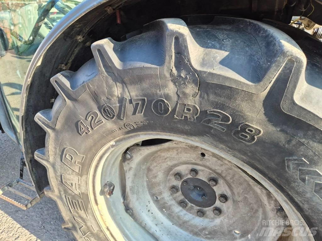Case IH JX1095N Traktorer