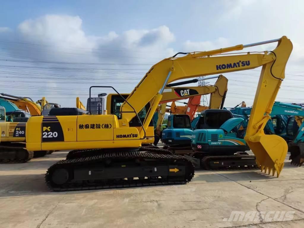 Komatsu PC 220 Beltegraver