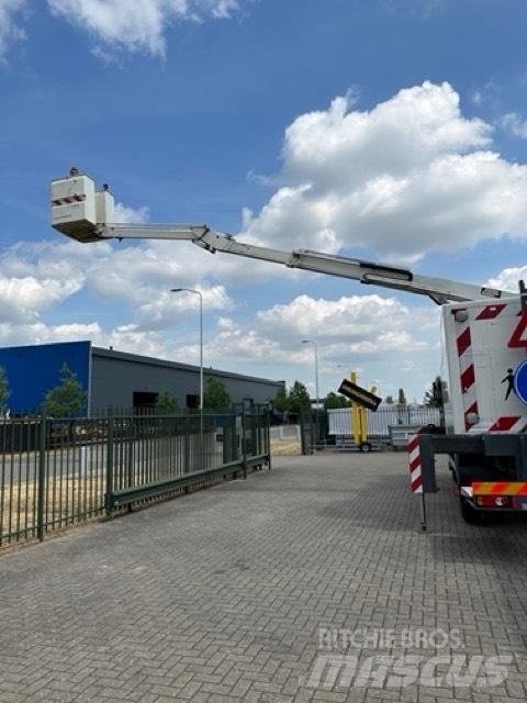 Custers T265-18 Bilmontert lift
