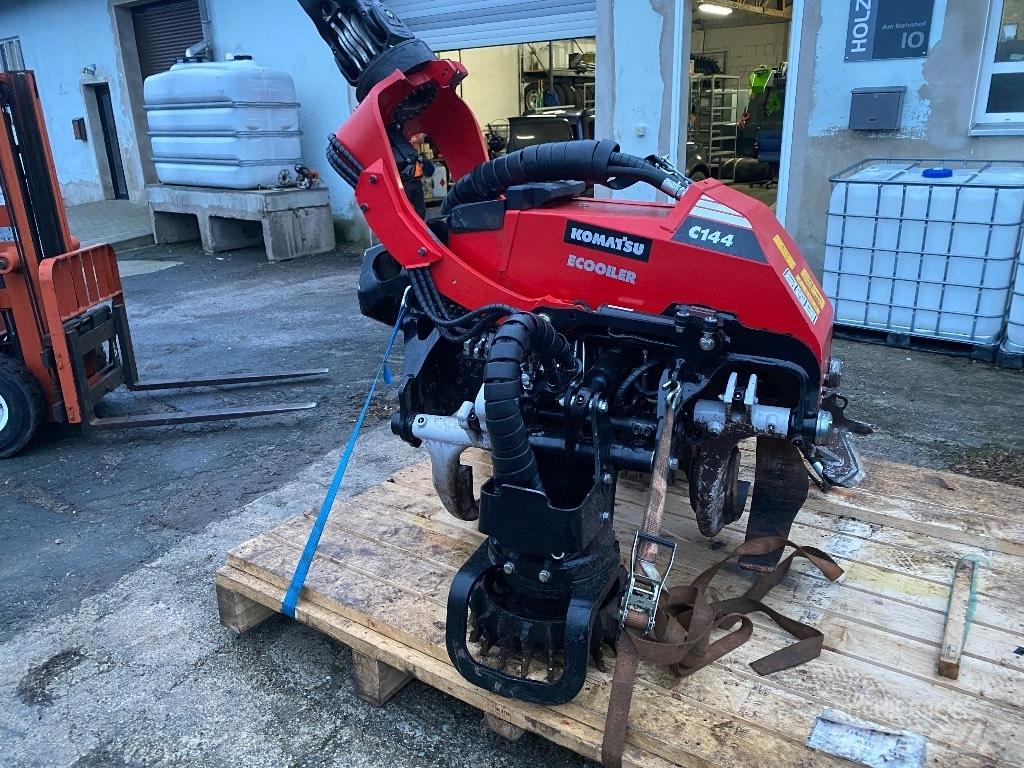Komatsu C 144 Treknusere