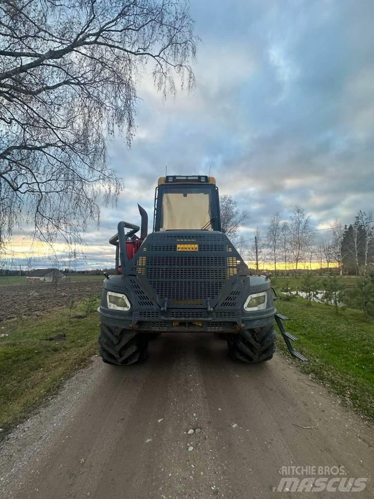 Ponsse Buffalo 8W Lassbærere