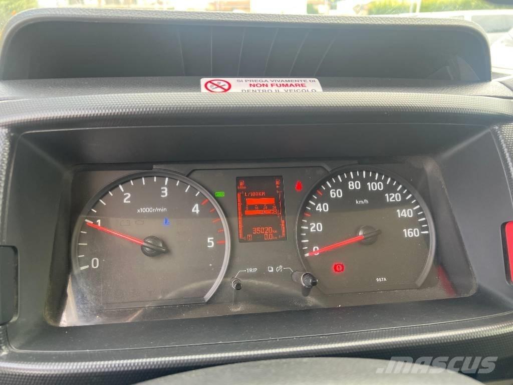 Nissan SOCAGE DA324 Bilmontert lift
