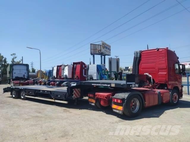 Fliegl 2 axles Brønnhenger semi