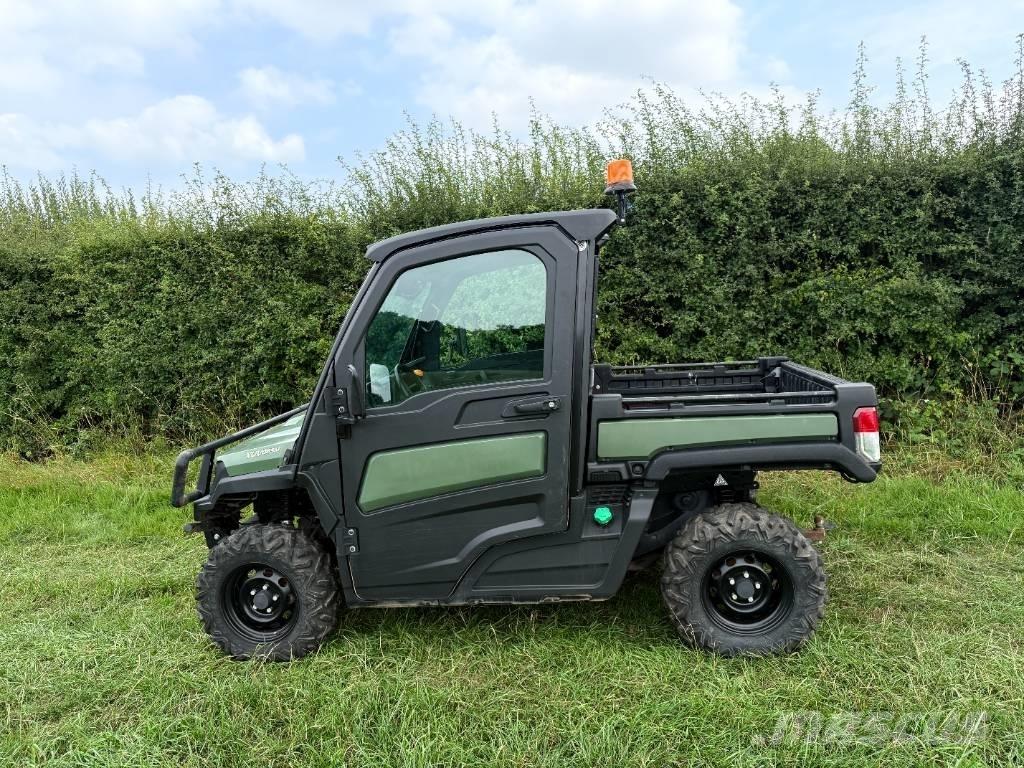 John Deere XUV 865 Redskapsbærere