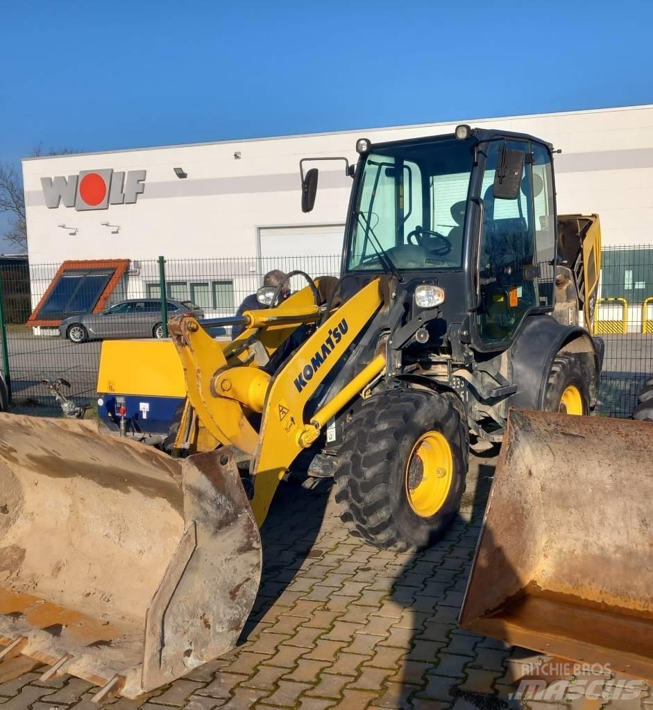 Komatsu WA80M-7 Hjullastere