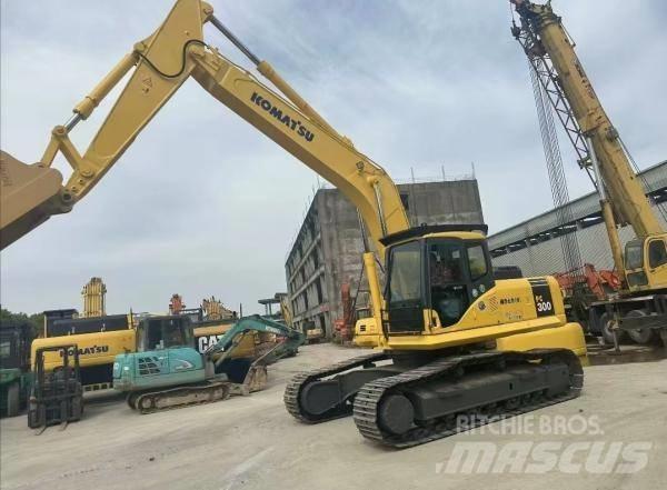 Komatsu PC 300 Beltegraver