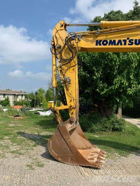 Komatsu PC 210 NLC-8 Beltegraver