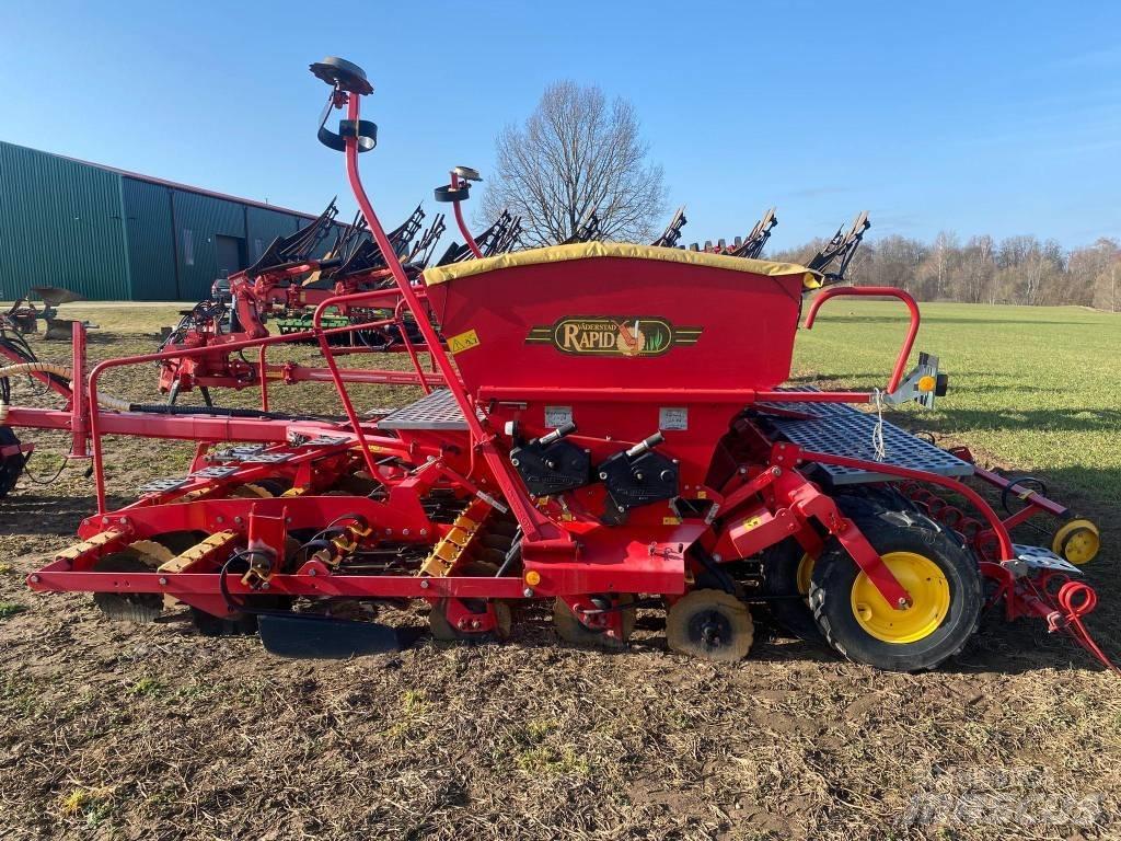 Väderstad Rapid400C Kombinerte såmaskiner