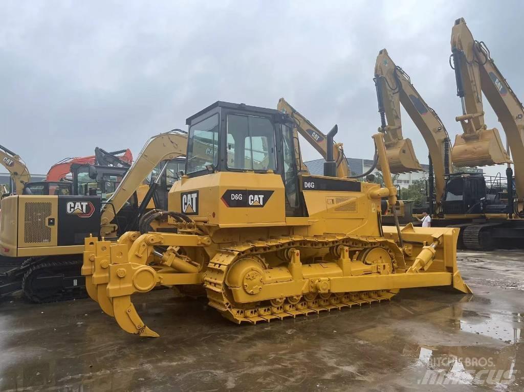 CAT D 6 G Dozere Beltegående