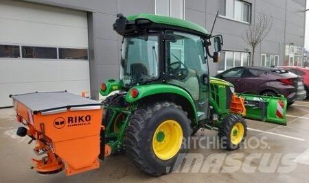 John Deere 3046 R Kompakttraktorer