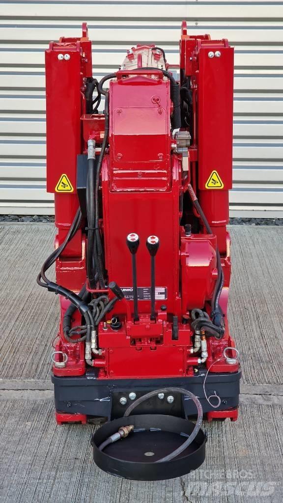 Unic URW 295 Minikraner
