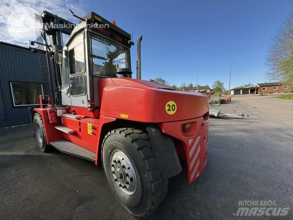 Kalmar DCE 120 Diesel Trucker