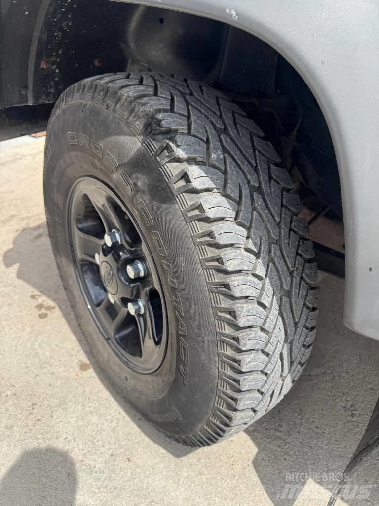 Land Rover Defender Personbiler